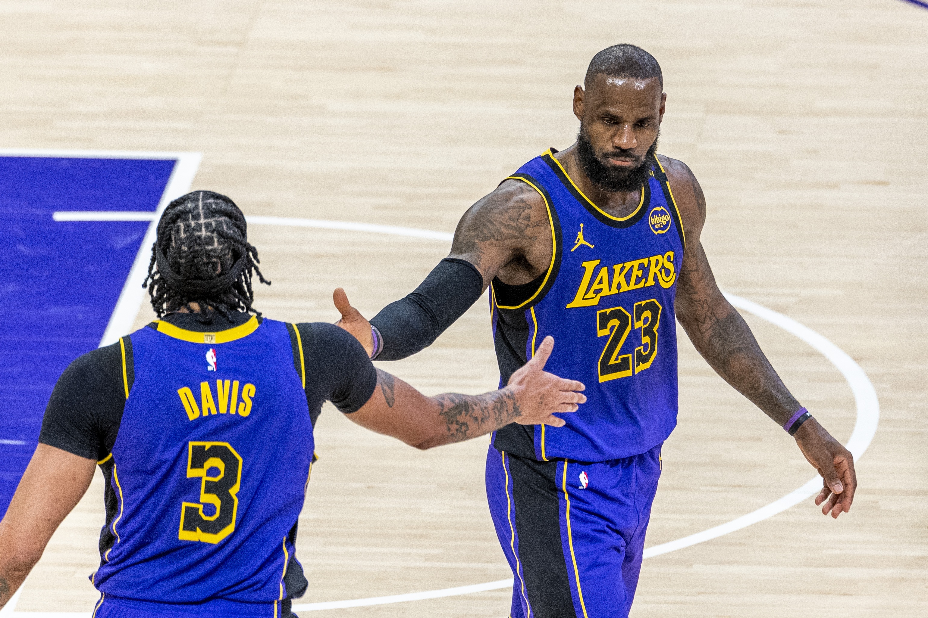 殳海：冠军是詹姆斯在湖人最大成就 加盟那一刻贡献最大