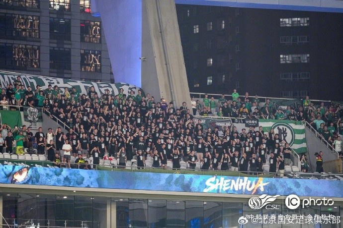 北京国安客场3-0完胜上海申花 侯森多次扑救 北京国安客场3-0完胜上海申花 侯森多次扑救