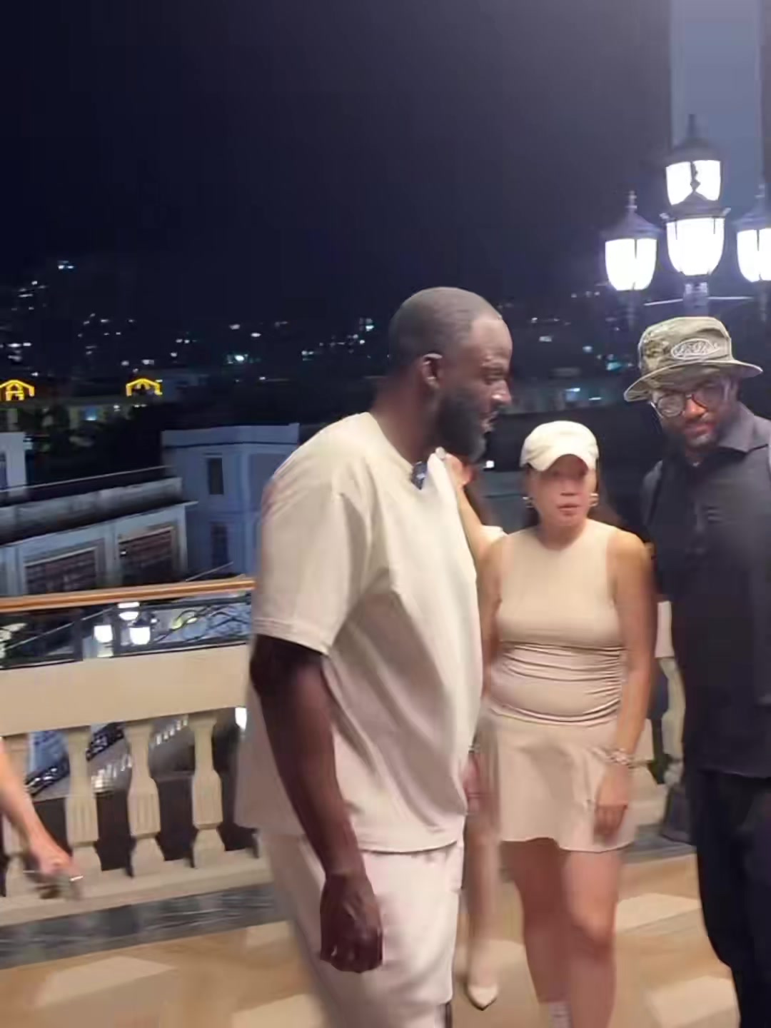 追梦打å�¡æ±•头å°�公园 å“�å°�正宗潮汕工夫茶&欣èµ�当地夜色 追梦打å�¡æ±•头å°�公园 å“�å°�正宗潮汕工夫茶&欣èµ�当地夜色