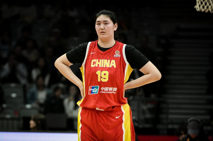 女篮整体表现太平淡 张子宇面对高强度防守难打出内线统治级表现 女篮整体表现太平淡 张子宇面对高强度防守难打出内线统治级表现