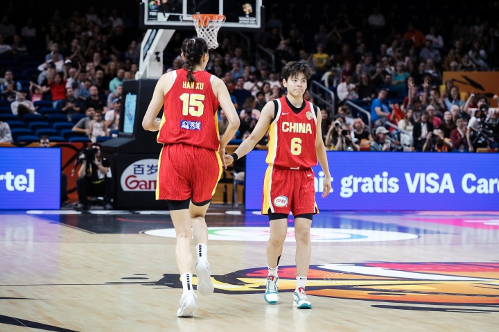 中国女篮的期中考：合格的结果，喜忧参半的过程