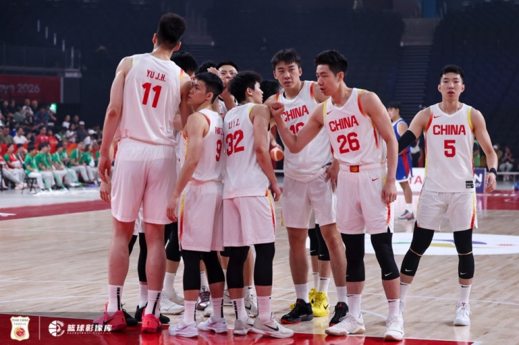 🏀亚运会-中国男篮7人上双大胜菲律宾44分 王俊杰20+14 🏀亚运会-中国男篮7人上双大胜菲律宾44分 王俊杰20+14