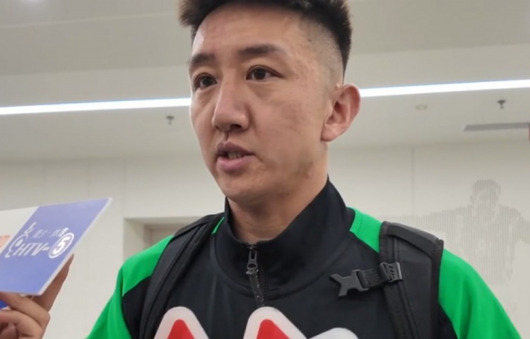 高迪谈中场发飙:教练不满意我们的求胜欲